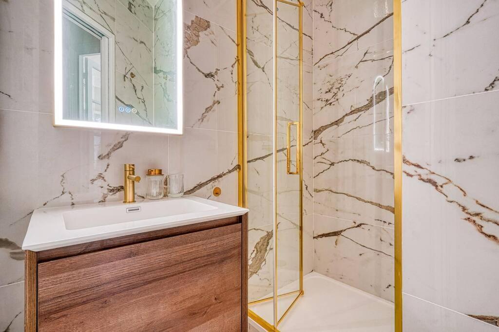 Appartement Chic Et Spacieux 16e Arrondissement *